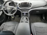 ✅ 2017 Chevrolet Volt LT • VIN: 1G1RC6S52HU149257 • Lot: 52152634. Wystawiony na Copart z przebiegiem 54 541 mil. Bezpłatny archiwum sprzedaży aukcyjnych z USA i szczegółowy raport historii pojazdu na DreamBid. Zdjęcie 8.