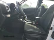 ✅ 2023 Hyundai Venue Limited • VIN: KMHRC8A39PU274415 • Лот: 69607025. Опубликован ранее на Copart с пробегом 10 649 миль. Бесплатный доступ к архиву аукционных продаж из США и подробный отчёт об истории автомобиля на DreamBid. Изображение 7.