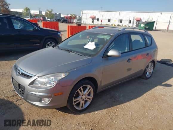 ✅ 2012 Hyundai Elantra SE • VIN: KMHDC8AE2CU128959 • Лот: 43355778. Размещён на IAAI с пробегом 136 648 миль миль. Получите бесплатный доступ к архиву аукционных продаж из США и посмотрите подробный отчёт об истории автомобиля на DreamBid. Изображение 2.