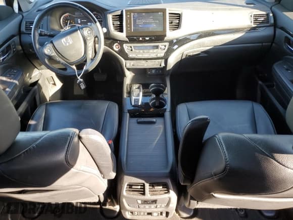 ✅ 2016 Honda Pilot Touring • VIN: 5FNYF6H9XGB106779 • Lot: 91669565. Wystawiony na Copart z przebiegiem 120 767 mil. Bezpłatny archiwum sprzedaży aukcyjnych z USA i szczegółowy raport historii pojazdu na DreamBid. Zdjęcie 8.