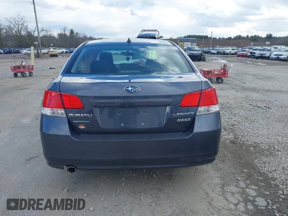 ✅ 2014 Subaru Legacy Premium • VIN: 4S3BMBC63E3020628 • Lot: 41863494. Listed on IAAI with 125,829 mi. Free auction sales archive from the USA and detailed vehicle history report at DreamBid. Image 16.
