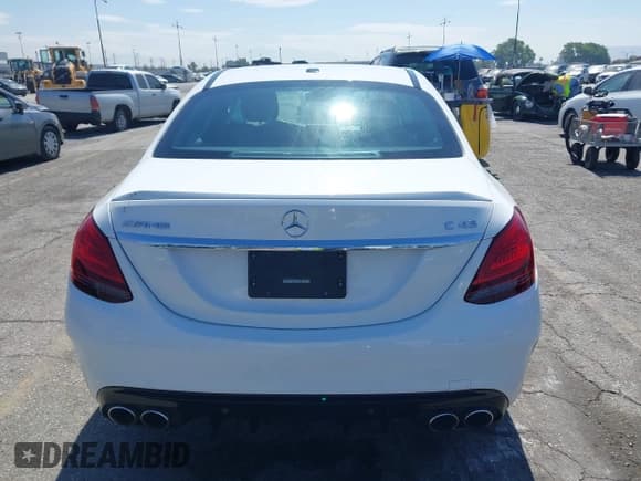 ✅ 2020 Mercedes-Benz C 43 AMG • VIN: 55SWF6EB3LU331939 • Lot: 42684811. Wystawiony na IAAI z przebiegiem 90 875 mil. Bezpłatny archiwum sprzedaży aukcyjnych z USA i szczegółowy raport historii pojazdu na DreamBid. Zdjęcie 17.