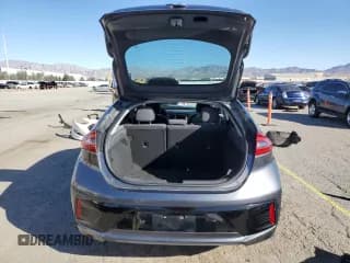 ✅ 2018 Hyundai Ioniq SEL • VIN: KMHC75LCXJU098603 • Lot: 47458225. Wystawiony na Copart z przebiegiem 46 735 mil. Bezpłatny archiwum sprzedaży aukcyjnych z USA i szczegółowy raport historii pojazdu na DreamBid. Zdjęcie 6.