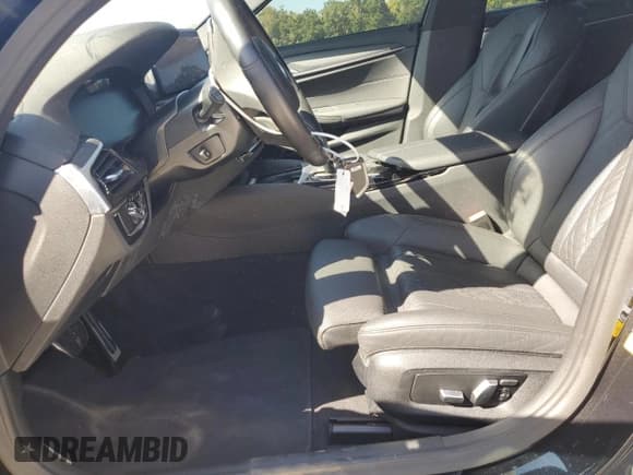 ✅ 2022 BMW 5 Series 540i • VIN: WBA53BJ04NWX46363 • Lot: 87417605. Listed on Copart with Not provided. Free auction sales archive from the USA and detailed vehicle history report at DreamBid. Image 7.