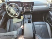 ✅ 2021 Kia Sorento EX • VIN: KNDRH4LG3M5033583 • Lot: 90674405. Wystawiony na Copart z przebiegiem 240 394 mil. Bezpłatny archiwum sprzedaży aukcyjnych z USA i szczegółowy raport historii pojazdu na DreamBid. Zdjęcie 8.