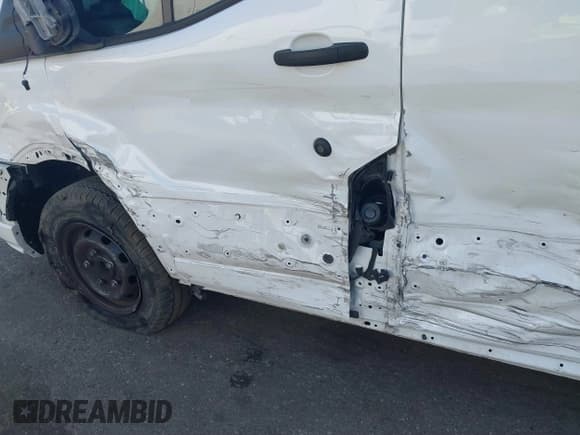 ✅ 2024 Ford Transit Passenger XL • VIN: 1FBAX2YGXRKA28228 • Лот: 41557793. Опубликован ранее на IAAI с пробегом 32 264 миль. Бесплатный доступ к архиву аукционных продаж из США и подробный отчёт об истории автомобиля на DreamBid. Изображение 17.