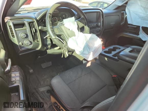 ✅ 2018 Chevrolet Silverado 1500 LT • VIN: 3GCUKREC7JG575423 • Lot: 84760995. Listed on Copart with 182,921 mi. Free auction sales archive from the USA and detailed vehicle history report at DreamBid. Image 8.