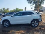 ✅ 2020 Mercedes-Benz GLA 250 • VIN: WDCTG4EB7LJ667666 • Лот: 42990220. Опубликован ранее на IAAI с пробегом 69 959 миль. Бесплатный доступ к архиву аукционных продаж из США и подробный отчёт об истории автомобиля на DreamBid. Изображение 15.