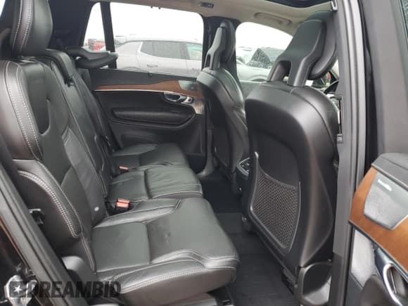 ✅ 2017 Volvo XC90 Inscription • VIN: YV4A22PL3H1163240 • Lot: 54909805. Listed on Copart with 97,089 mi. Free auction sales archive from the USA and detailed vehicle history report at DreamBid. Image 10.
