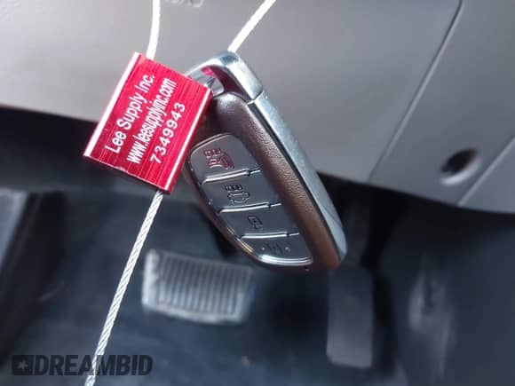 2018 Hyundai Elantra SEL z VIN KMHD84LF6JU606328, wystawiony jako IAAI lot #43534275 z przebiegiem 114 911 mil mil oraz . Historia ofert i sprzedaży dostępna na DreamBid. Obrazek 11.