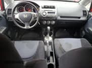 ✅ 2008 Honda Fit Sport • VIN: JHMGD38698S021831 • Lot: 83714844. Wystawiony na Copart z przebiegiem 234 355 mil. Bezpłatny archiwum sprzedaży aukcyjnych z USA i szczegółowy raport historii pojazdu na DreamBid. Zdjęcie 8.