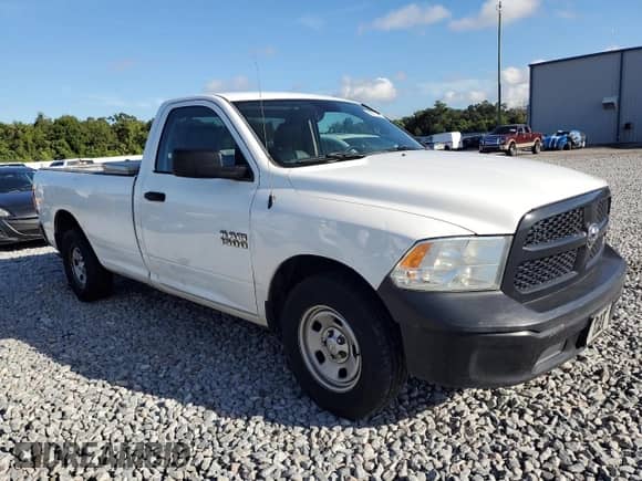 2017 Ram 1500 Tradesman with VIN 3C6JR6DG3HG626144, listed as a Copart auction lot 68707865 with 164,295 mi miles and Clean title. Bid and sale history available at DreamBid. Image 4.