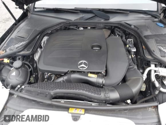 ✅ 2021 Mercedes-Benz C 300 • VIN: W1KWF8EB1MR630490 • Lot: 42827255. Wystawiony na IAAI z przebiegiem 72 597 mil. Bezpłatny archiwum sprzedaży aukcyjnych z USA i szczegółowy raport historii pojazdu na DreamBid. Zdjęcie 10.