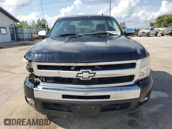✅ 2011 Chevrolet Silverado 1500 LT • VIN: 1GCNKSE01BZ186781 • Лот: 62784135. Опубликован ранее на Copart с пробегом 217 533 миль. Бесплатный доступ к архиву аукционных продаж из США и подробный отчёт об истории автомобиля на DreamBid. Изображение 5.