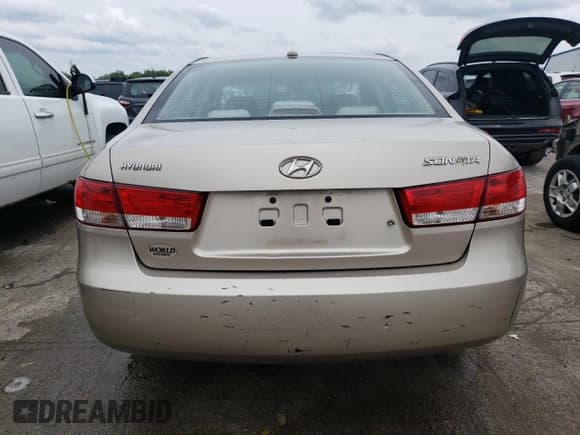 ✅ 2008 Hyundai Sonata GLS • VIN: 5NPET46CX8H361756 • Лот: 56065584. Опубликован ранее на Copart с пробегом 126 234 миль. Бесплатный доступ к архиву аукционных продаж из США и подробный отчёт об истории автомобиля на DreamBid. Изображение 6.