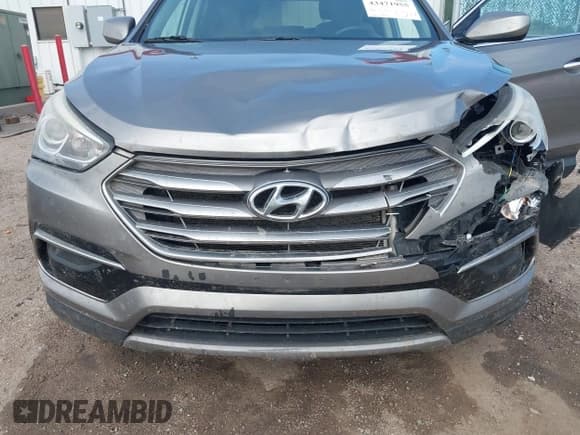 ✅ 2017 Hyundai Santa Fe 2.4L • VIN: 5XYZTDLB6HG442371 • Lot: 43471955. Listed on IAAI with 181,167 mi. Free auction sales archive from the USA and detailed vehicle history report at DreamBid. Image 6.