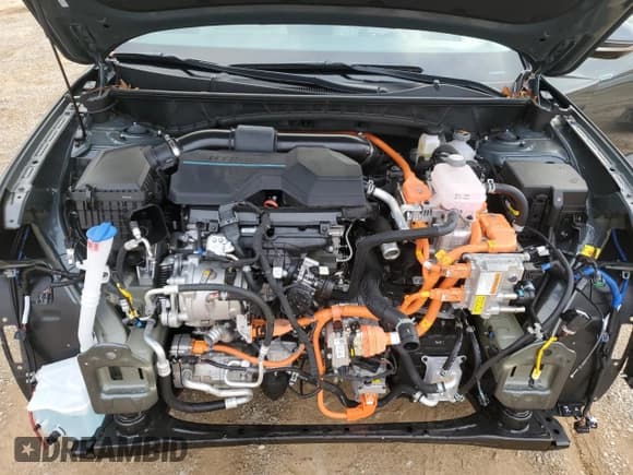 ✅ 2024 Hyundai Tucson Limited • VIN: KM8JECD10RU235641 • Лот: 89912485. Опубликован ранее на Copart с пробегом 9 860 миль. Бесплатный доступ к архиву аукционных продаж из США и подробный отчёт об истории автомобиля на DreamBid. Изображение 11.