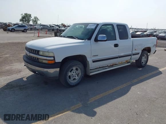 ✅ 1999 Chevrolet Silverado 1500 LS • VIN: 1GCEK19VXXE122298 • Лот: 43172489. Опубликован ранее на IAAI с пробегом 197 240 миль. Бесплатный доступ к архиву аукционных продаж из США и подробный отчёт об истории автомобиля на DreamBid. Изображение 2.