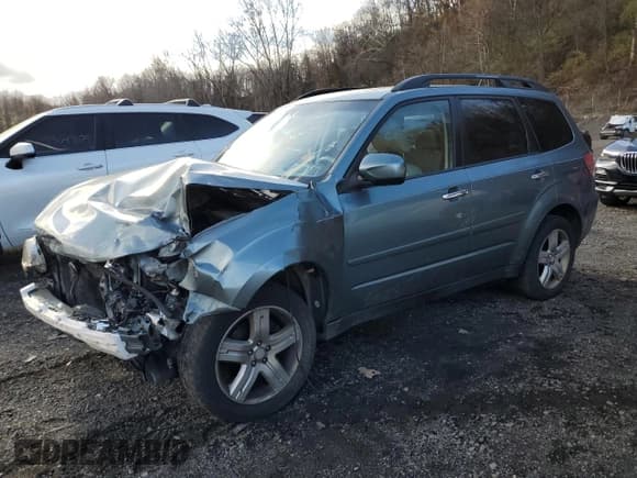 ✅ 2009 Subaru Forester X • VIN: JF2SH63609H778349 • Lot: 93079525. Listed on Copart with 196,816 mi. Free auction sales archive from the USA and detailed vehicle history report at DreamBid. Image 1.