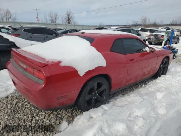✅ 2013 Dodge Challenger R/T • VIN: 2C3CDYBT0DH541594 • Lot: 87894265. Wystawiony na Copart z przebiegiem 136 512 mil. Bezpłatny archiwum sprzedaży aukcyjnych z USA i szczegółowy raport historii pojazdu na DreamBid. Zdjęcie 3.