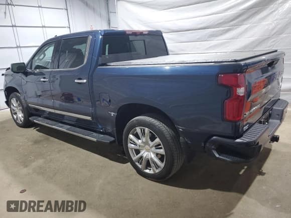 ✅ 2022 Chevrolet Silverado 1500 • VIN: 1GCUDJET1NZ587035 • Лот: 65178095. Опубликован ранее на Copart с пробегом 30 740 миль. Бесплатный доступ к архиву аукционных продаж из США и подробный отчёт об истории автомобиля на DreamBid. Изображение 2.