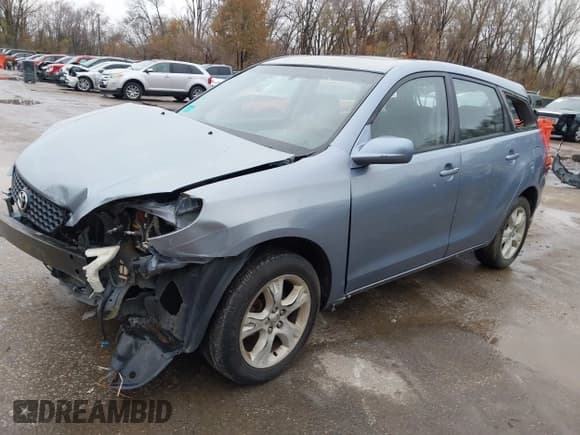 ✅ 2004 Toyota Matrix Std • VIN: 2T1KR32E24C314589 • Lot: 43770514. Wystawiony na IAAI z przebiegiem 231 854 mil. Bezpłatny archiwum sprzedaży aukcyjnych z USA i szczegółowy raport historii pojazdu na DreamBid. Zdjęcie 2.