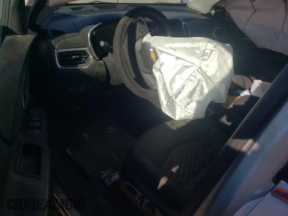 ✅ 2021 Chevrolet Equinox LT • VIN: 3GNAXKEV0ML348493 • Lot: 89500895. Listed on Copart with 49,712 mi. Free auction sales archive from the USA and detailed vehicle history report at DreamBid. Image 8.