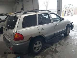 2004 Hyundai Santa Fe GLS с VIN KM8SC73E04U790250, выставлен на аукционе IAAI как лот 41301065 с пробегом 203 803 миль миль и . История ставок и продаж доступна на DreamBid. Изображение 4.