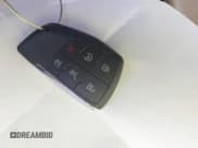 ✅ 2023 Chevrolet Suburban Premier • VIN: 1GNSCFKD8PR353280 • Lot: 43401708. Wystawiony na IAAI z przebiegiem 42 587 mil. Bezpłatny archiwum sprzedaży aukcyjnych z USA i szczegółowy raport historii pojazdu na DreamBid. Zdjęcie 11.