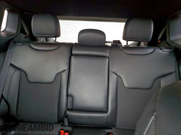 ✅ 2025 Jeep Compass Latitude • VIN: 3C4NJDBN6ST592822 • Lot: 94803335. Listed on Copart with 20,621 mi. Free auction sales archive from the USA and detailed vehicle history report at DreamBid. Image 10.