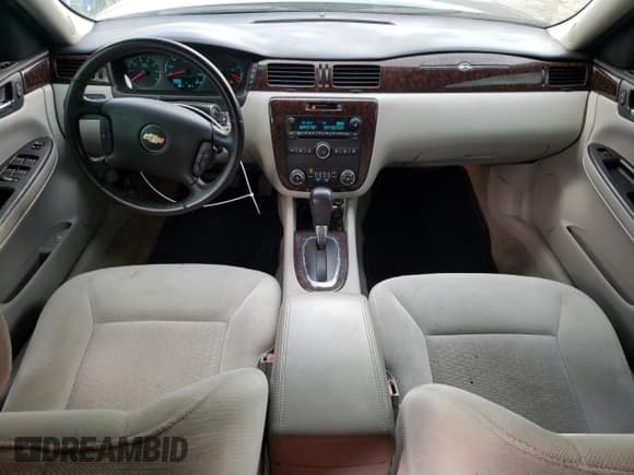 ✅ 2014 Chevrolet Impala LT • VIN: 2G1WB5E30E1119112 • Лот: 59132194. Опубликован ранее на Copart с пробегом 135 383 миль. Бесплатный доступ к архиву аукционных продаж из США и подробный отчёт об истории автомобиля на DreamBid. Изображение 8.