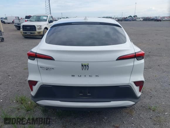 ✅ 2024 Buick Envista Preferred • VIN: KL47LAE20RB207859 • Lot: 42483207. Wystawiony na IAAI z przebiegiem 34 611 mil. Bezpłatny archiwum sprzedaży aukcyjnych z USA i szczegółowy raport historii pojazdu na DreamBid. Zdjęcie 16.
