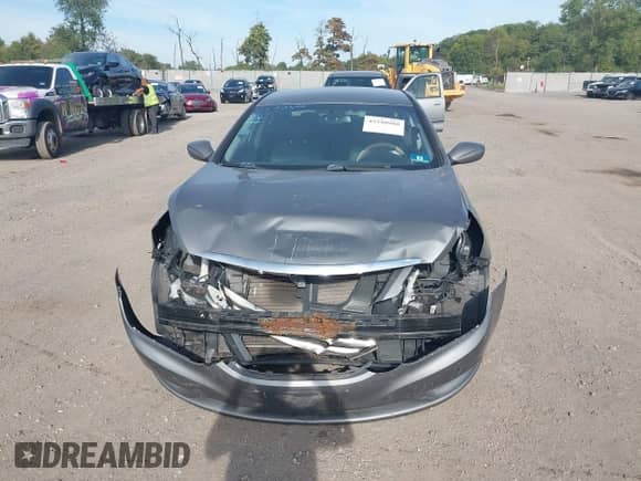 ✅ 2013 Hyundai Sonata SE • VIN: 5NPEC4AC9DH523586 • Лот: 43340980. Размещён на IAAI с пробегом 155 014 миль миль. Получите бесплатный доступ к архиву аукционных продаж из США и посмотрите подробный отчёт об истории автомобиля на DreamBid. Изображение 12.