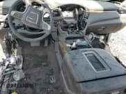 ✅ 2017 GMC Yukon Denali • VIN: 1GKS2CKJ2HR287881 • Лот: 49720255. Опубликован ранее на Copart с пробегом Не указан. Бесплатный доступ к архиву аукционных продаж из США и подробный отчёт об истории автомобиля на DreamBid. Изображение 8.