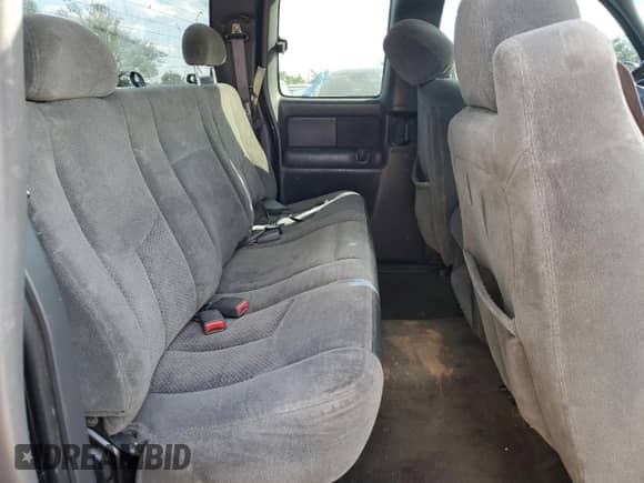 ✅ 2004 Chevrolet Silverado 1500 Z71 • VIN: 1GCEK19T04E386592 • Lot: 68669734. Wystawiony na Copart z przebiegiem 188 404 mil mil. Skorzystaj z bezpłatnego archiwum sprzedaży aukcyjnych z USA i zobacz szczegółowy raport historii pojazdu na DreamBid. Zdjęcie 11.