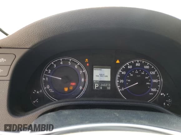 ✅ 2011 Infiniti G37 • VIN: JN1CV6FE3BM953823 • Lot: 53264945. Wystawiony na Copart z przebiegiem 240 213 mil. Bezpłatny archiwum sprzedaży aukcyjnych z USA i szczegółowy raport historii pojazdu na DreamBid. Zdjęcie 9.