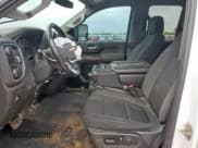 ✅ 2022 Chevrolet Silverado 2500HD LT • VIN: 1GC2YNE71NF148523 • Лот: 70276165. Опубликован ранее на Copart с пробегом Не указан. Бесплатный доступ к архиву аукционных продаж из США и подробный отчёт об истории автомобиля на DreamBid. Изображение 7.