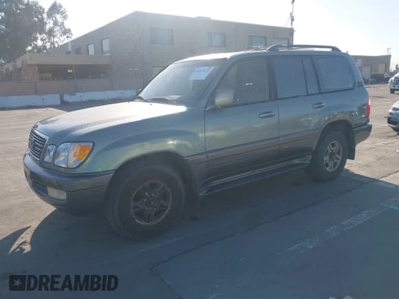 ✅ 2001 Lexus LX 470 • VIN: JTJHT00W113500583 • Lot: 42373922. Wystawiony na IAAI z przebiegiem 269 323 mil. Bezpłatny archiwum sprzedaży aukcyjnych z USA i szczegółowy raport historii pojazdu na DreamBid. Zdjęcie 2.