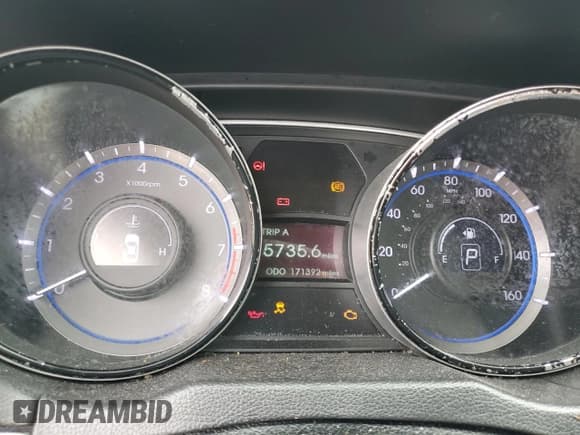 ✅ 2014 Hyundai Sonata GLS • VIN: 5NPEB4AC6EH887128 • Lot: 74494214. Listed on Copart with 171,392 mi. Free auction sales archive from the USA and detailed vehicle history report at DreamBid. Image 9.