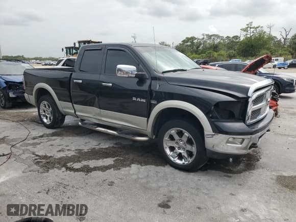✅ 2010 Dodge 1500 Sport • VIN: 1D7RB1GT7AS184324 • Lot: 59362935. Wystawiony na Copart z przebiegiem 147 237 mil. Bezpłatny archiwum sprzedaży aukcyjnych z USA i szczegółowy raport historii pojazdu na DreamBid. Zdjęcie 4.