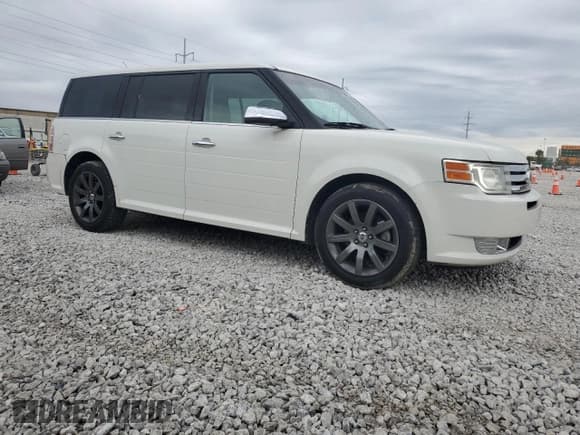 ✅ 2010 Ford Flex Limited • VIN: 2FMGK5DCXABB13184 • Lot: 84982055. Listed on Copart with 179,049 mi. Free auction sales archive from the USA and detailed vehicle history report at DreamBid. Image 4.
