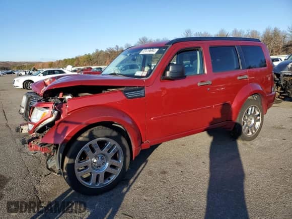 2008 Dodge Nitro R/T с VIN 1D8GU58638W141664, выставлен на аукционе Copart как лот 82419694 с пробегом 106 759 миль миль и Списание • Salvage title. История ставок и продаж доступна на DreamBid. Изображение 1.