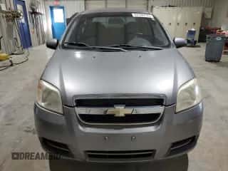 2009 Chevrolet Aveo 1LT z VIN KL1TD56E99B389201, wystawiony jako Copart lot #42590725 z przebiegiem 82 382 mil mil oraz Czysty tytuł • Clean title. Historia ofert i sprzedaży dostępna na DreamBid. Obrazek 5.