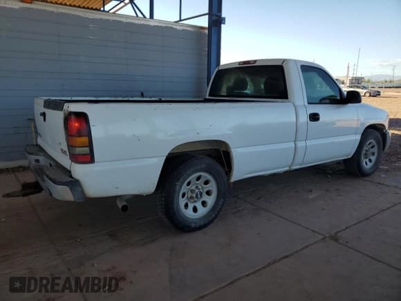 ✅ 2007 GMC Sierra 1500 Work Truck • VIN: 1GTEC14X47Z138236 • Лот: 89714375. Опубликован ранее на Copart с пробегом Не указан. Бесплатный доступ к архиву аукционных продаж из США и подробный отчёт об истории автомобиля на DreamBid. Изображение 3.