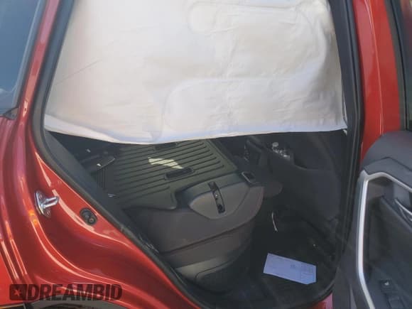 ✅ 2024 Toyota RAV4 SE • VIN: JTMAB3FV8RD229924 • Лот: 82295775. Опубликован ранее на Copart с пробегом Не указан. Бесплатный доступ к архиву аукционных продаж из США и подробный отчёт об истории автомобиля на DreamBid. Изображение 11.