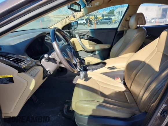 ✅ 2016 Hyundai Azera • VIN: KMHFG4JG4GA505516 • Lot: 92321045. Listed on Copart with 104,086 mi. Free auction sales archive from the USA and detailed vehicle history report at DreamBid. Image 7.