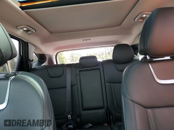 ✅ 2023 Hyundai Tucson Limited • VIN: 5NMJECAE1PH290969 • Lot: 66909104. Wystawiony na Copart z przebiegiem 1 017 mil. Bezpłatny archiwum sprzedaży aukcyjnych z USA i szczegółowy raport historii pojazdu na DreamBid. Zdjęcie 10.