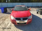 ✅ 2011 Volkswagen Eos Komfort • VIN: WVWBW7AH2BV002942 • Lot: 89506745. Listed on Copart with 127,970 mi. Free auction sales archive from the USA and detailed vehicle history report at DreamBid. Image 5.