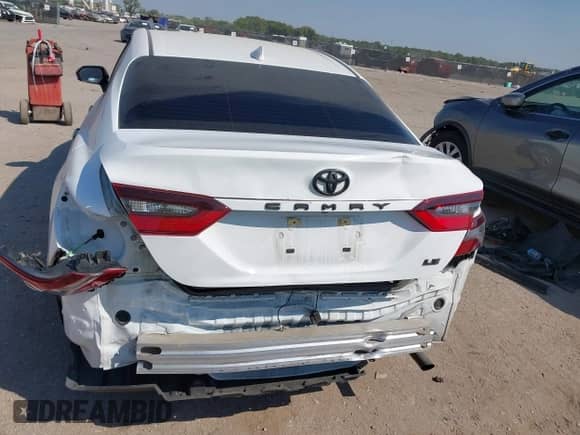 2022 Toyota Camry LE с VIN 4T1C11AK5NU680666, выставлен на аукционе IAAI как лот 43217749 с пробегом 59 913 миль миль и . История ставок и продаж доступна на DreamBid. Изображение 16.