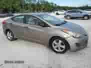 2011 Hyundai Elantra GLS с VIN 5NPDH4AE6BH005883, выставлен на аукционе Copart как лот 86881885 с пробегом 164 137 миль миль и Списание • Salvage title. История ставок и продаж доступна на DreamBid. Изображение 4.